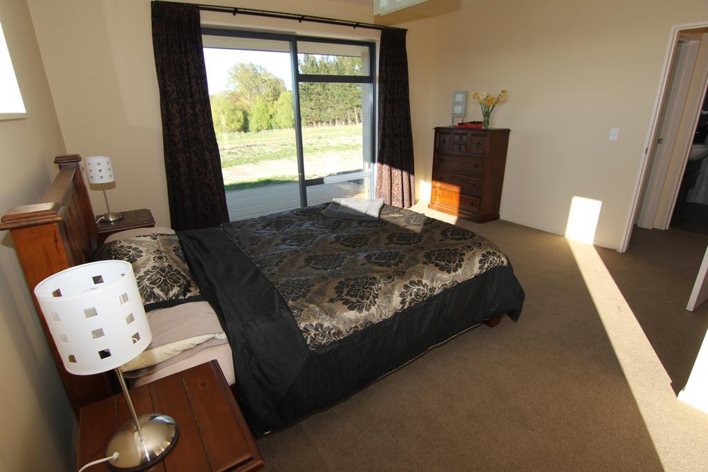Aislingquoy Villa Amberley ภายนอก รูปภาพ